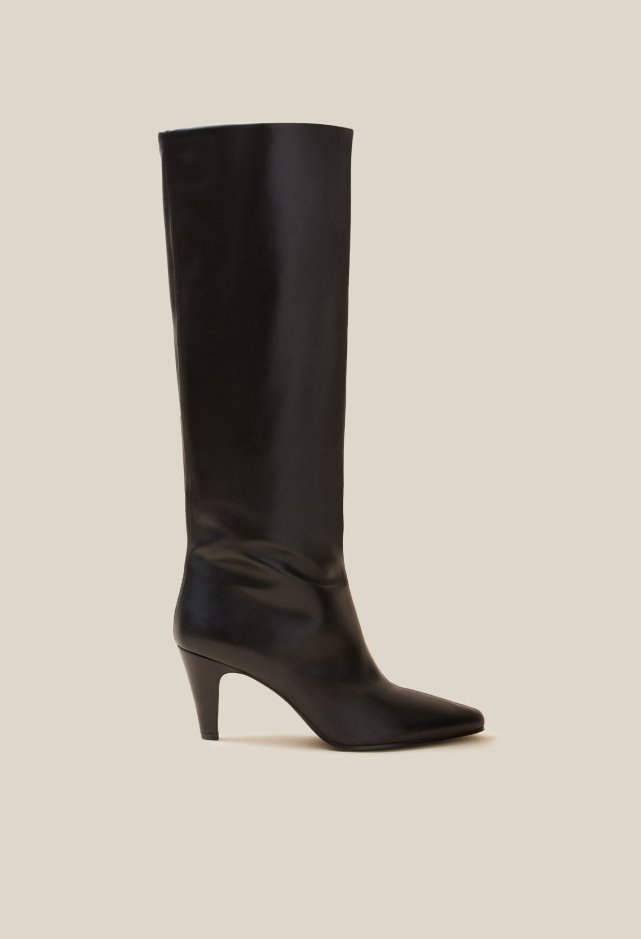 Plain black leather knee high boots new arrivals