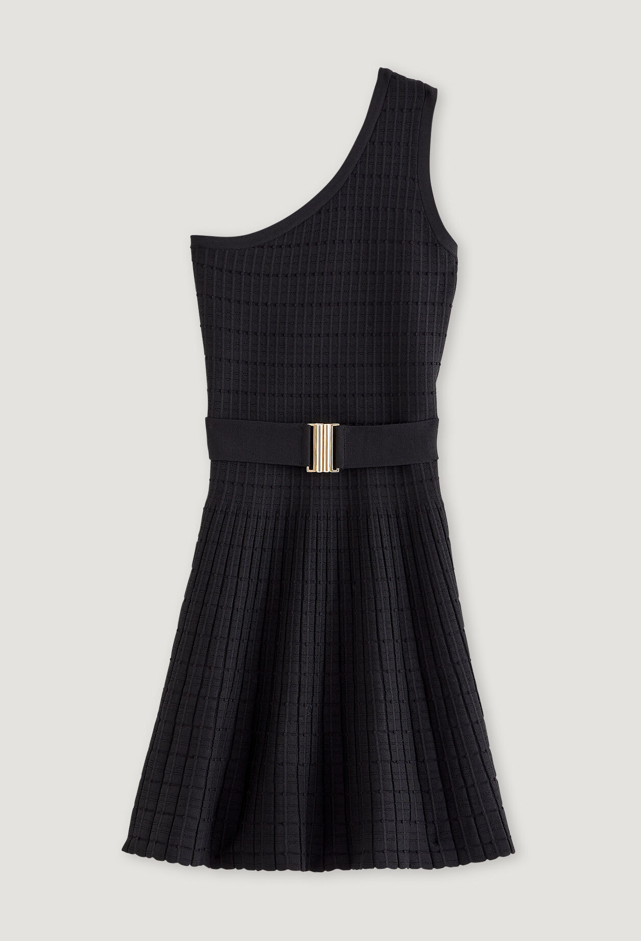 Asymmetric dress