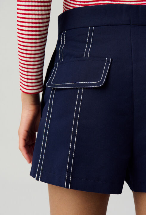 Pleated Contrast Shorts