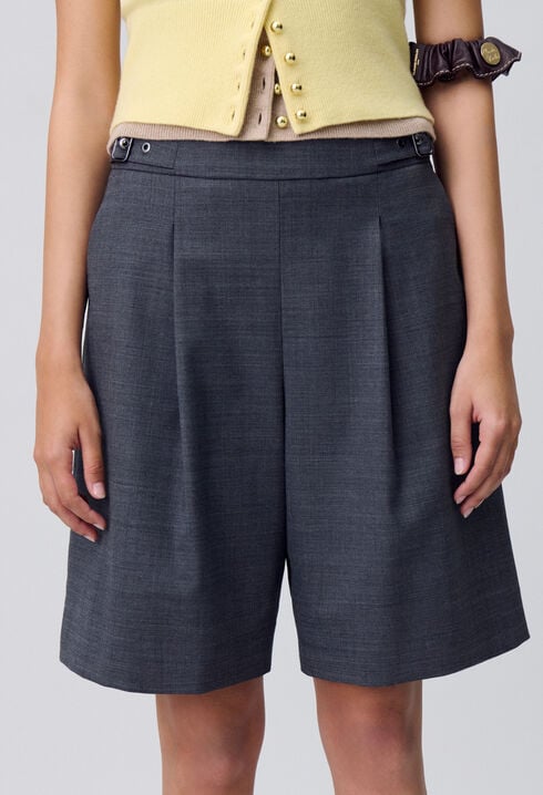 Pleated Bermuda Shorts