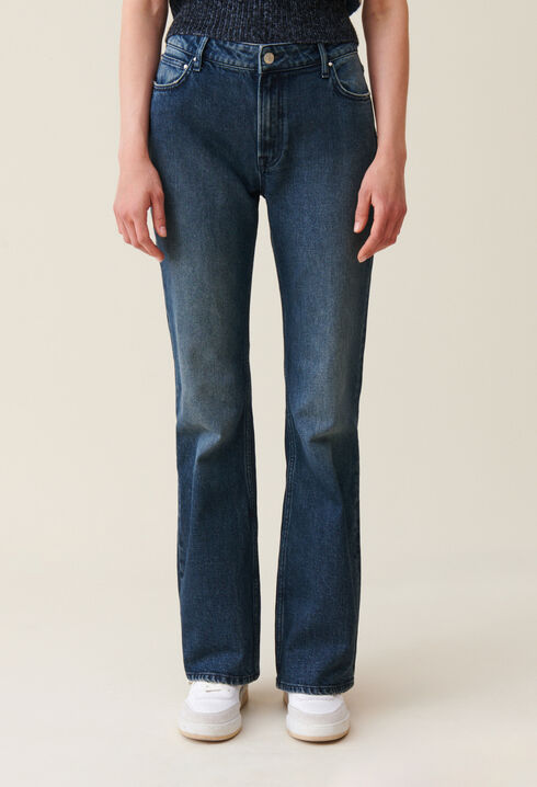Flared denim jeans