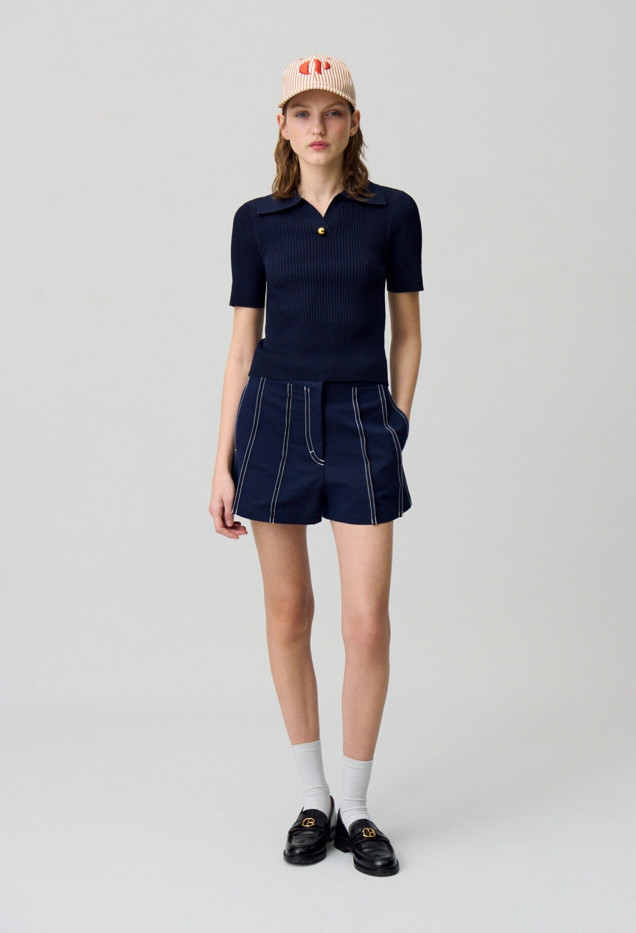 Fine knit top