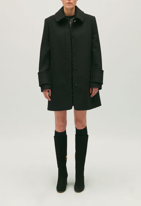 Peter Pan collared coat