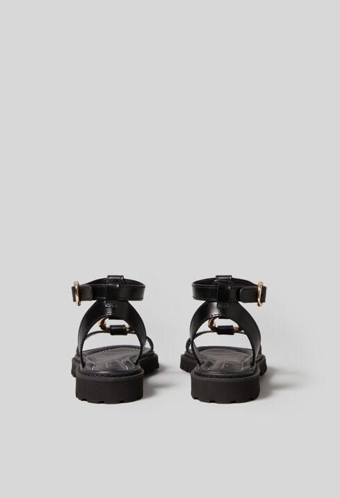 Leather sandals gold ring