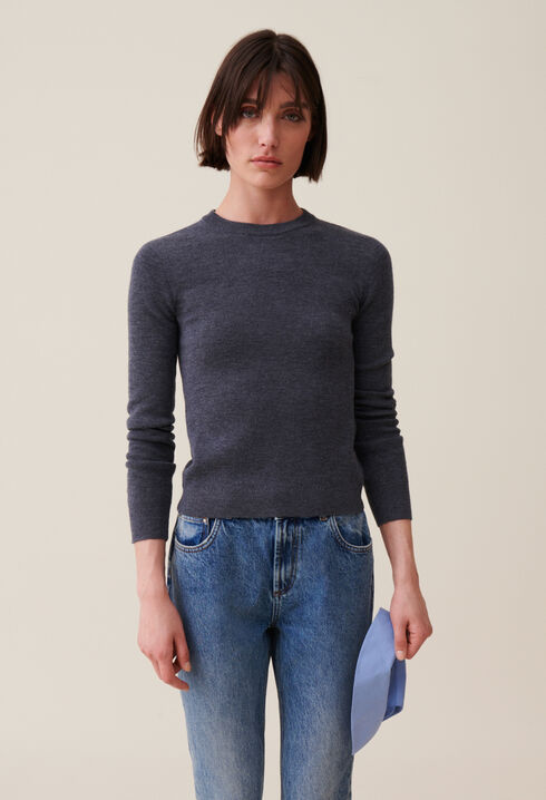 Jumper with Detachable Collar