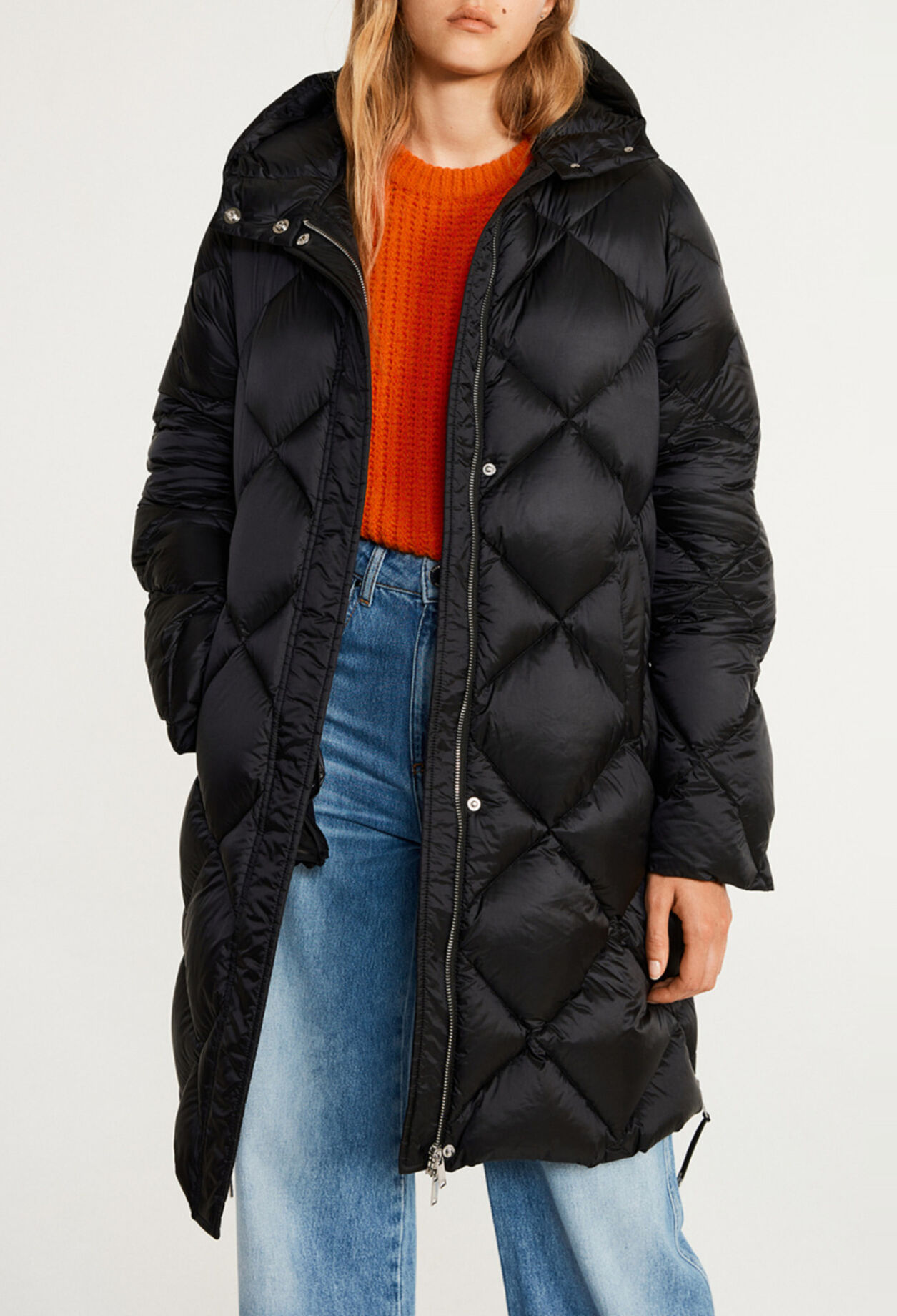 Long jacket made from recycled polyester