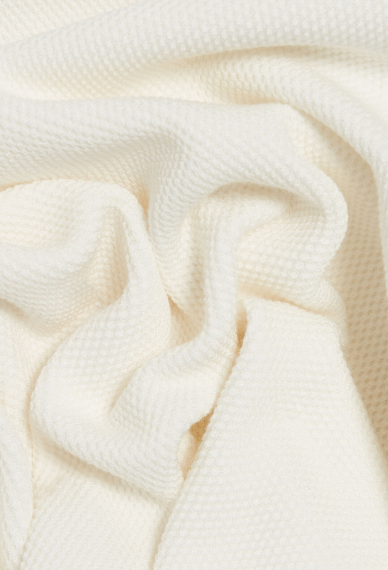 Short high-waisted skirt