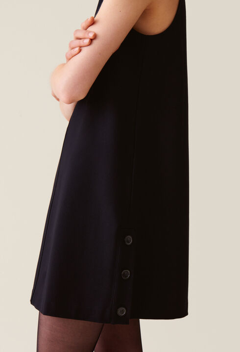 Sleeveless short dress