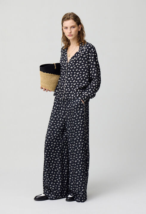 Short fluid blouse