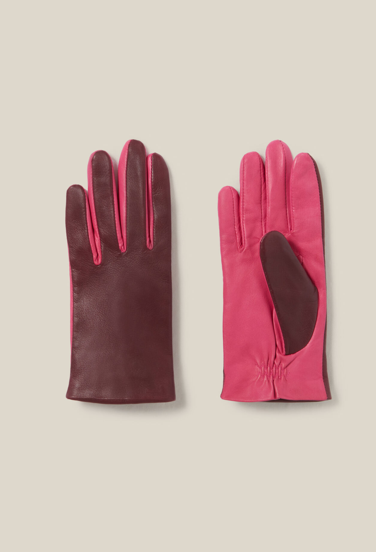 Two-tone leather gloves
