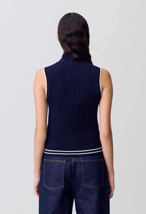Sleeveless jumper