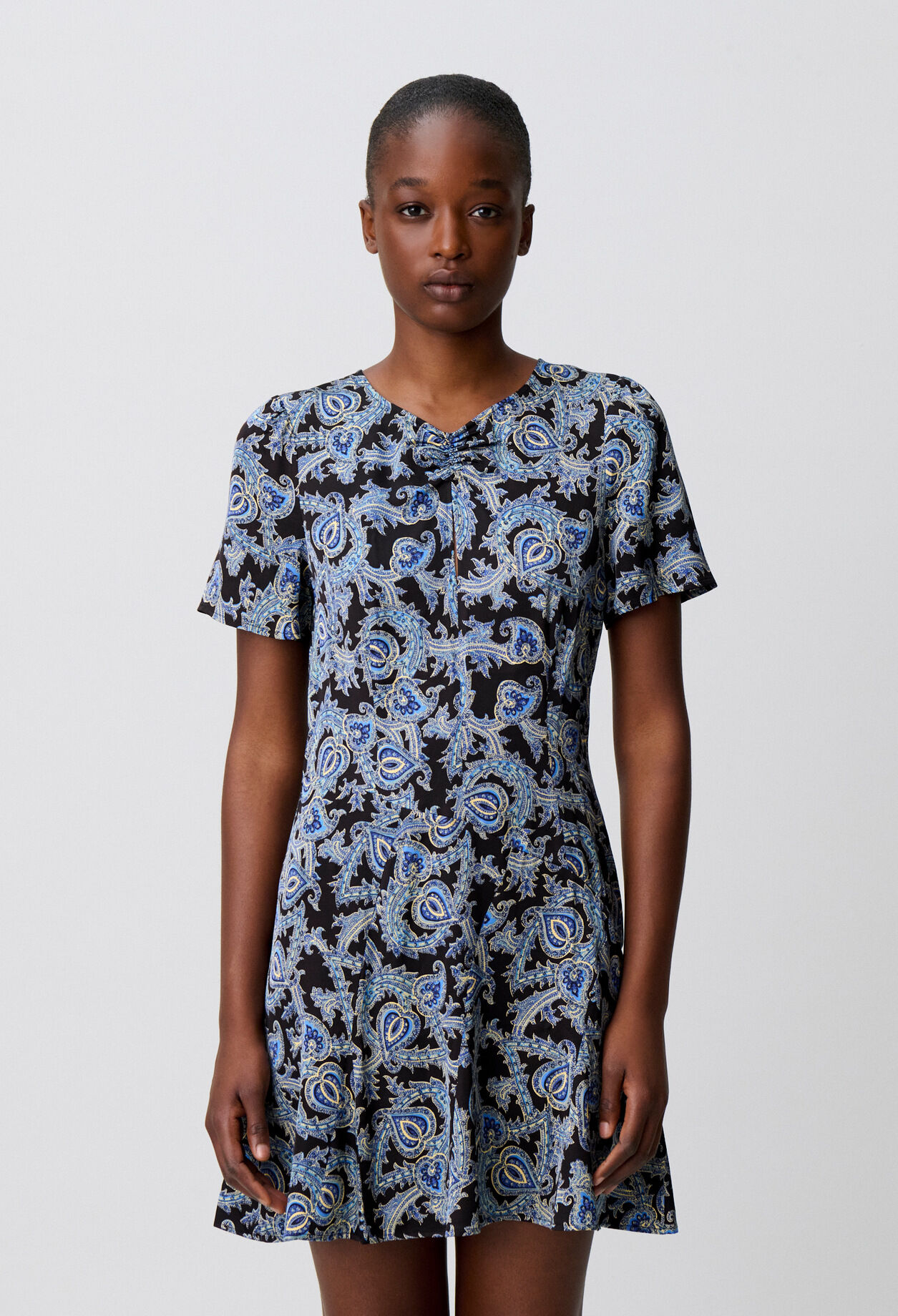 Flowy printed short dress