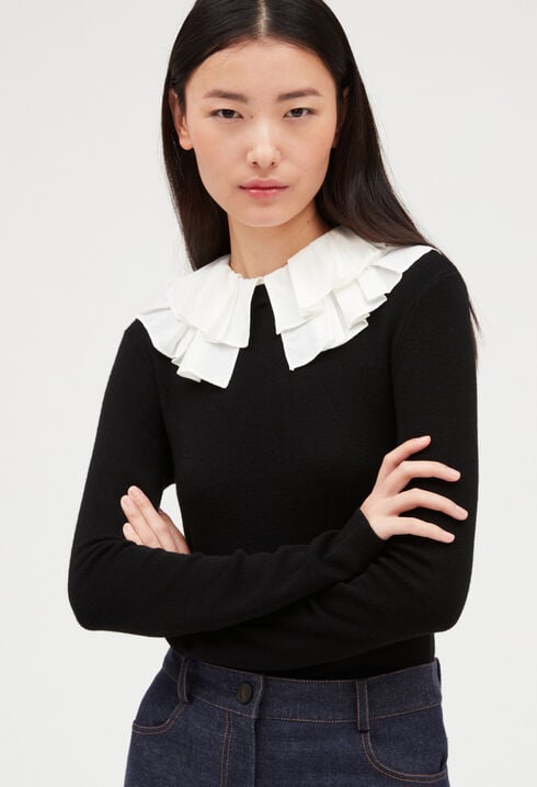 Two-tone jumper with removable collars