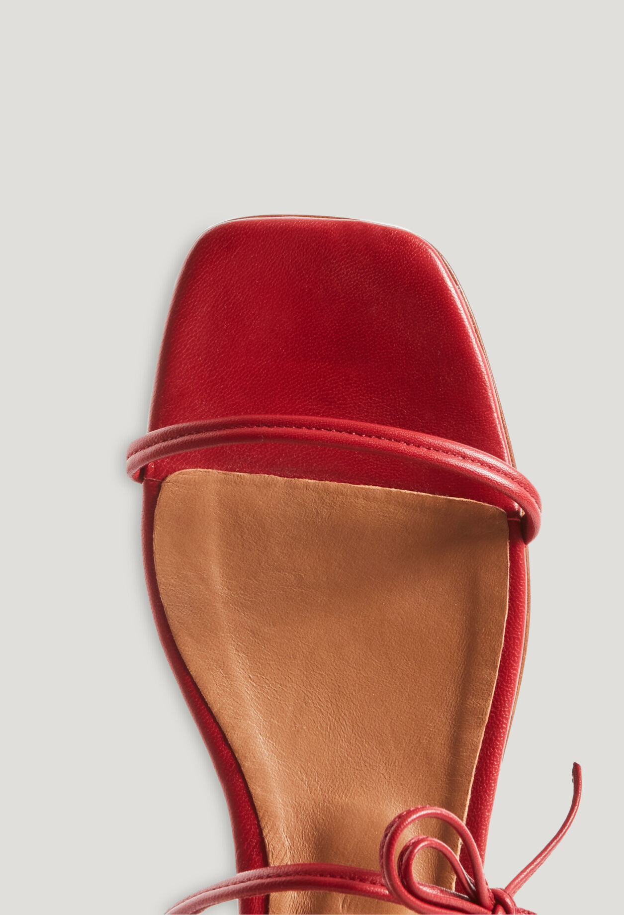 Flat strappy sandals