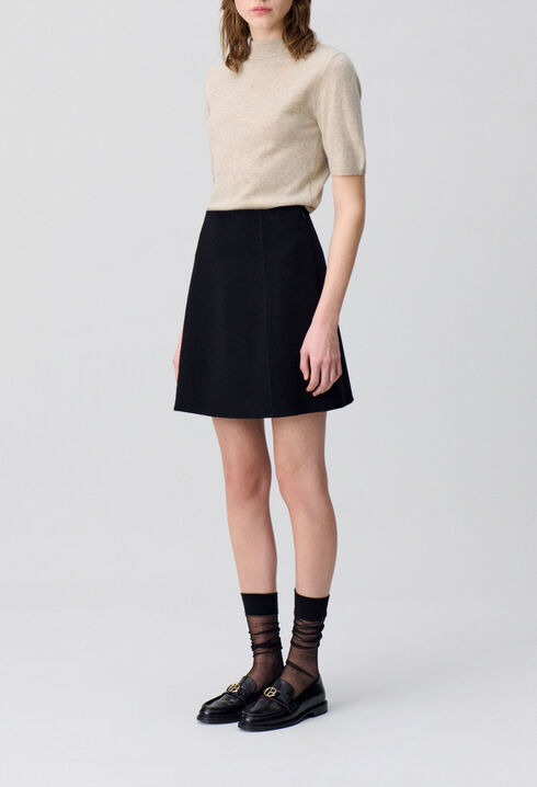 Straight mini skirt