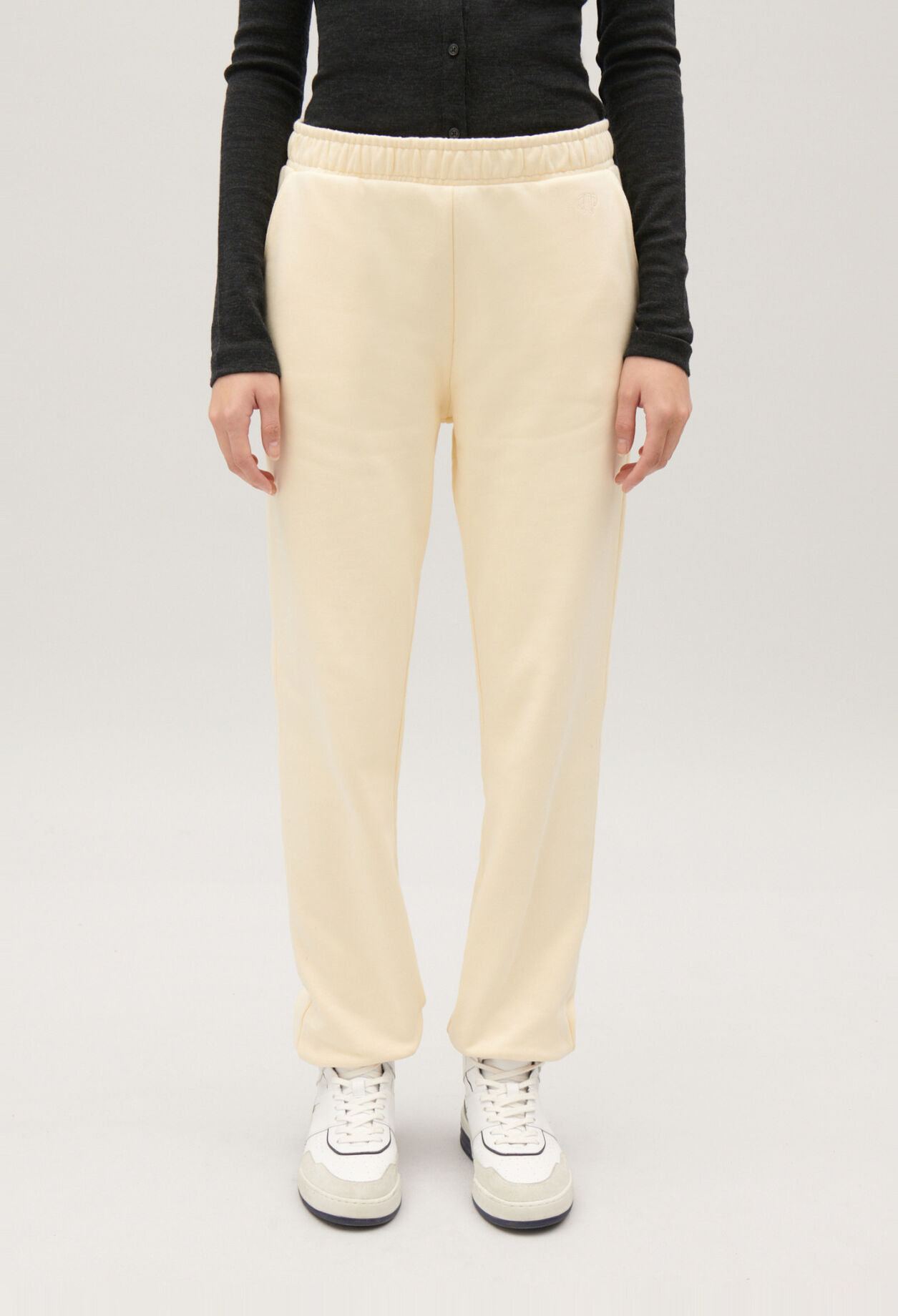 Vanilla jogging bottoms
