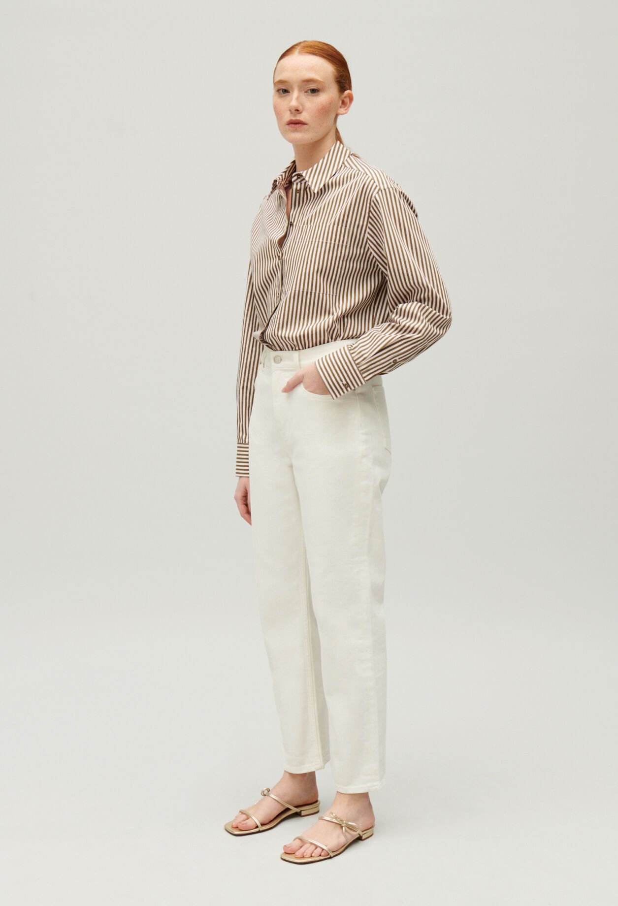 Off white straight cargo Pierre jeans