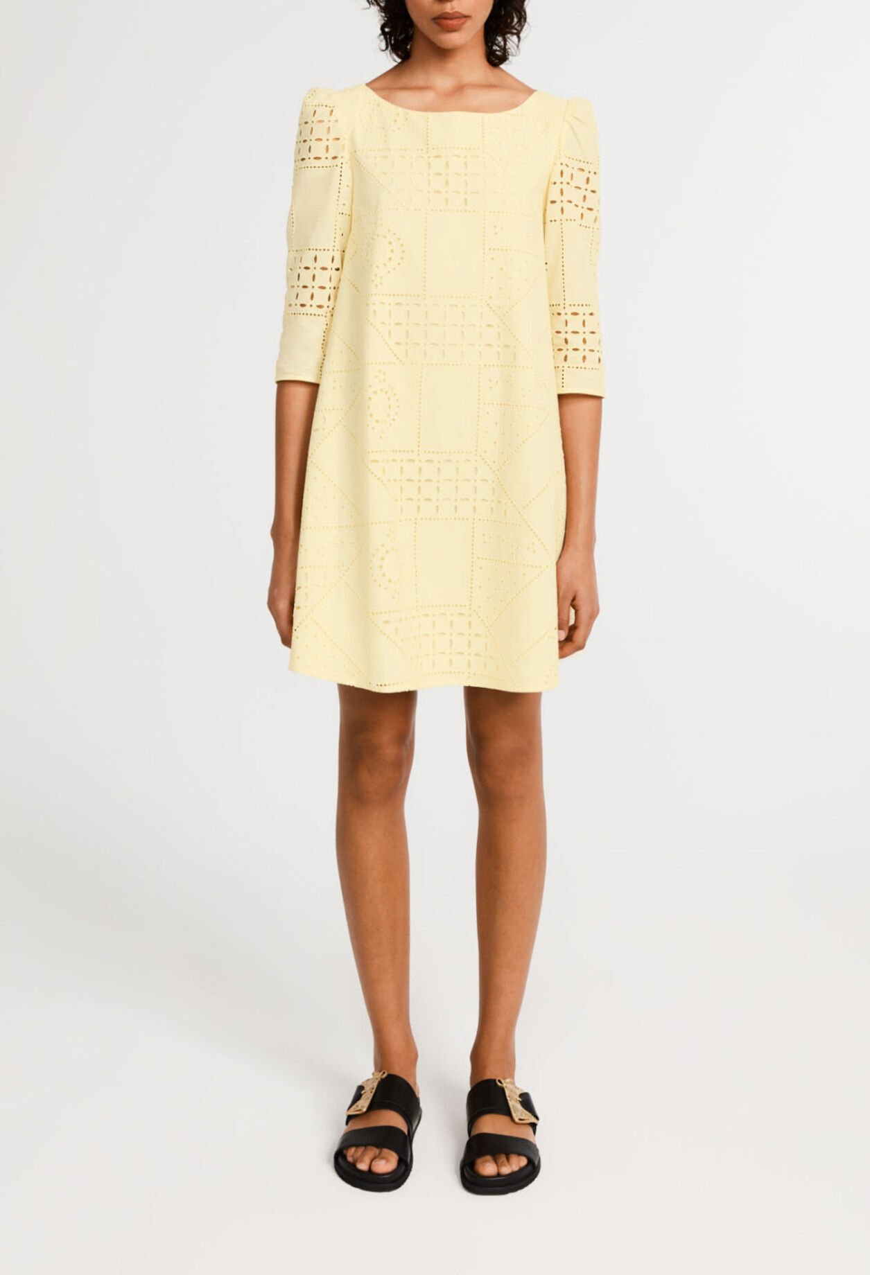 Frilly cotton dress