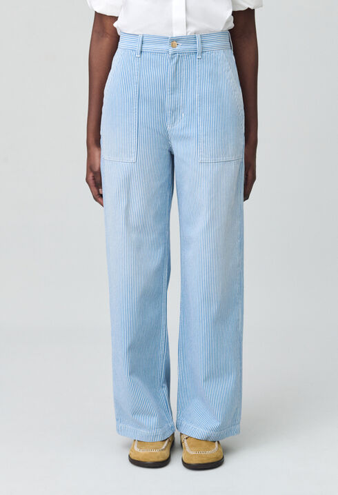 Wide-leg Faded Jeans
