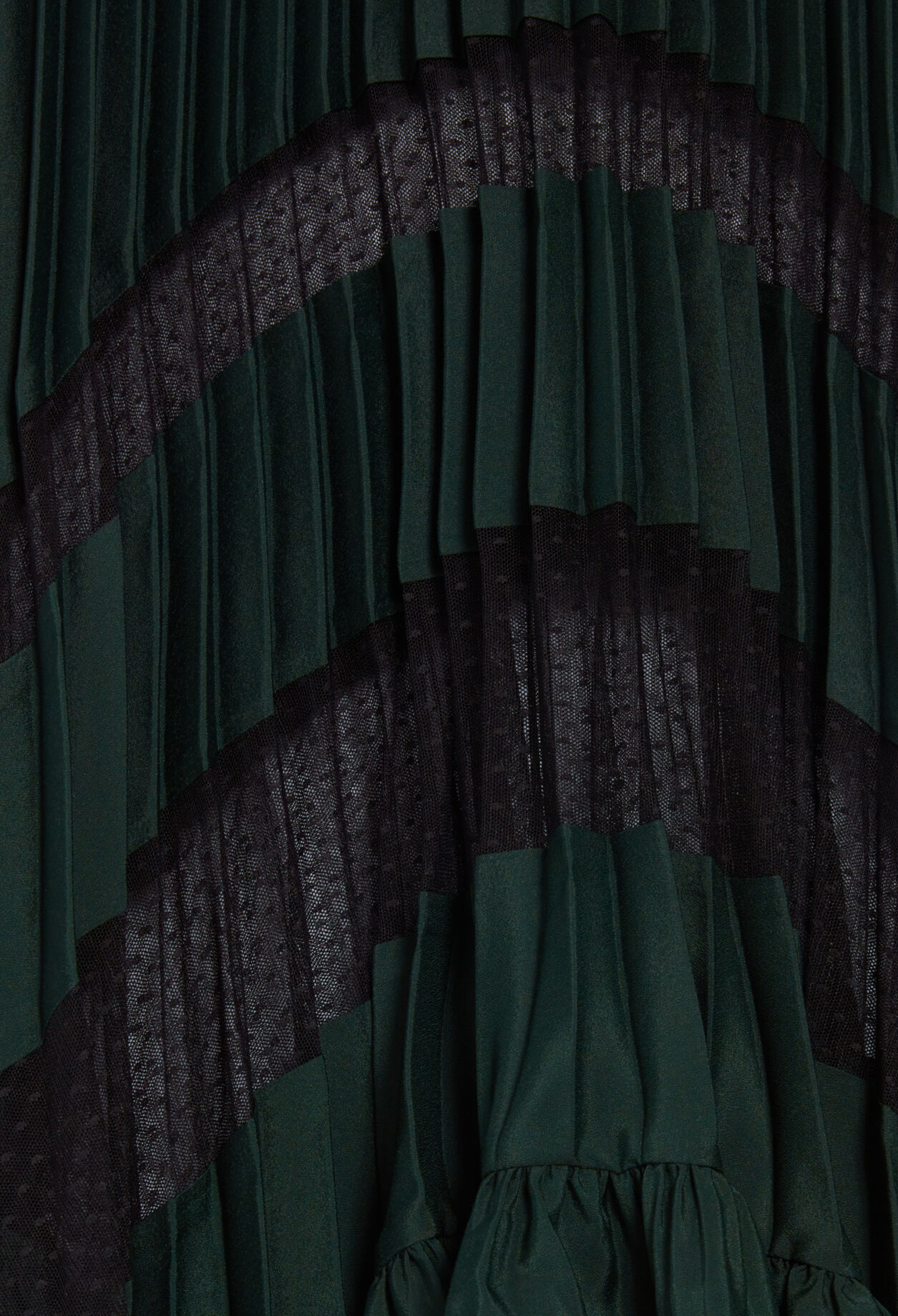 Pleated, ruffled mid-length skirt