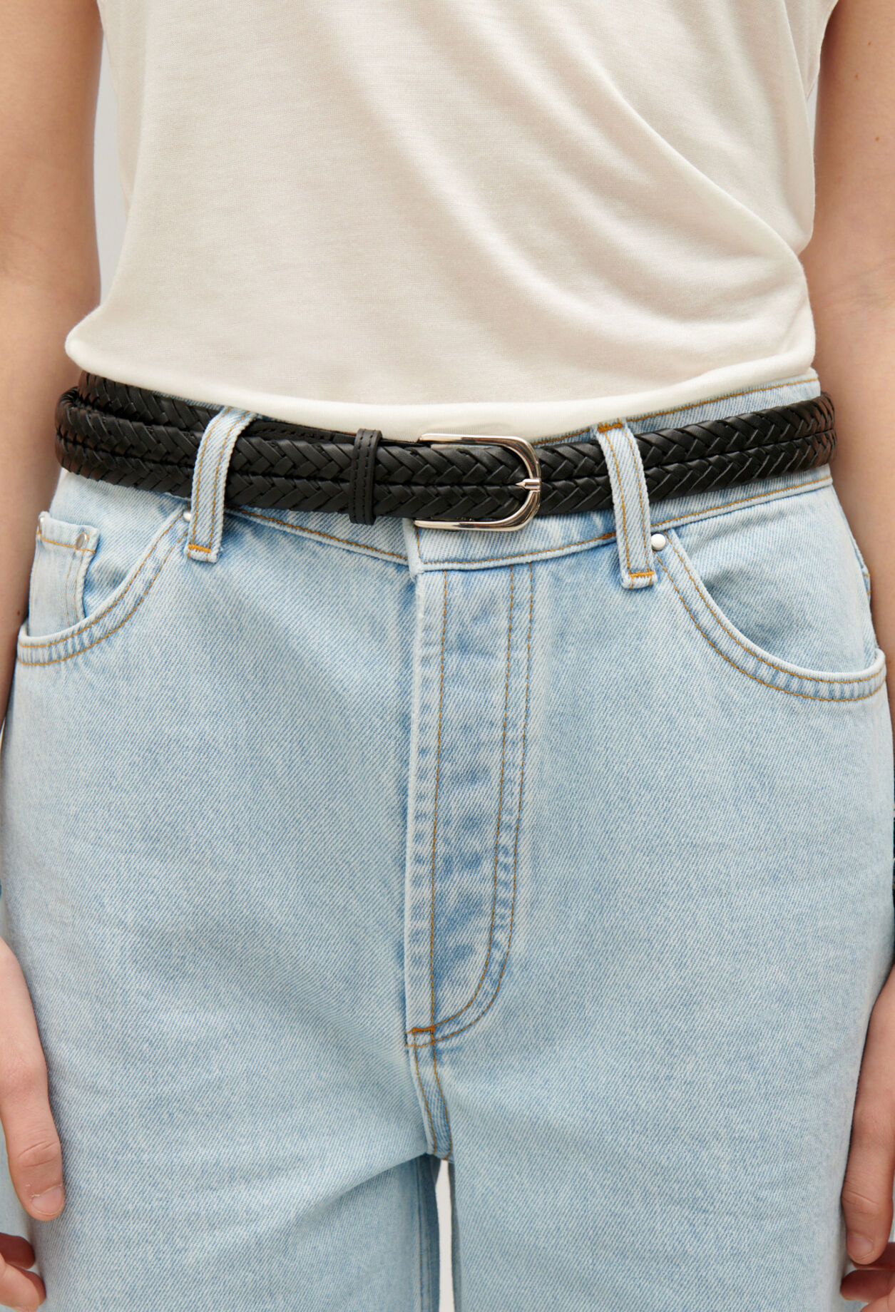 Braided leather belt