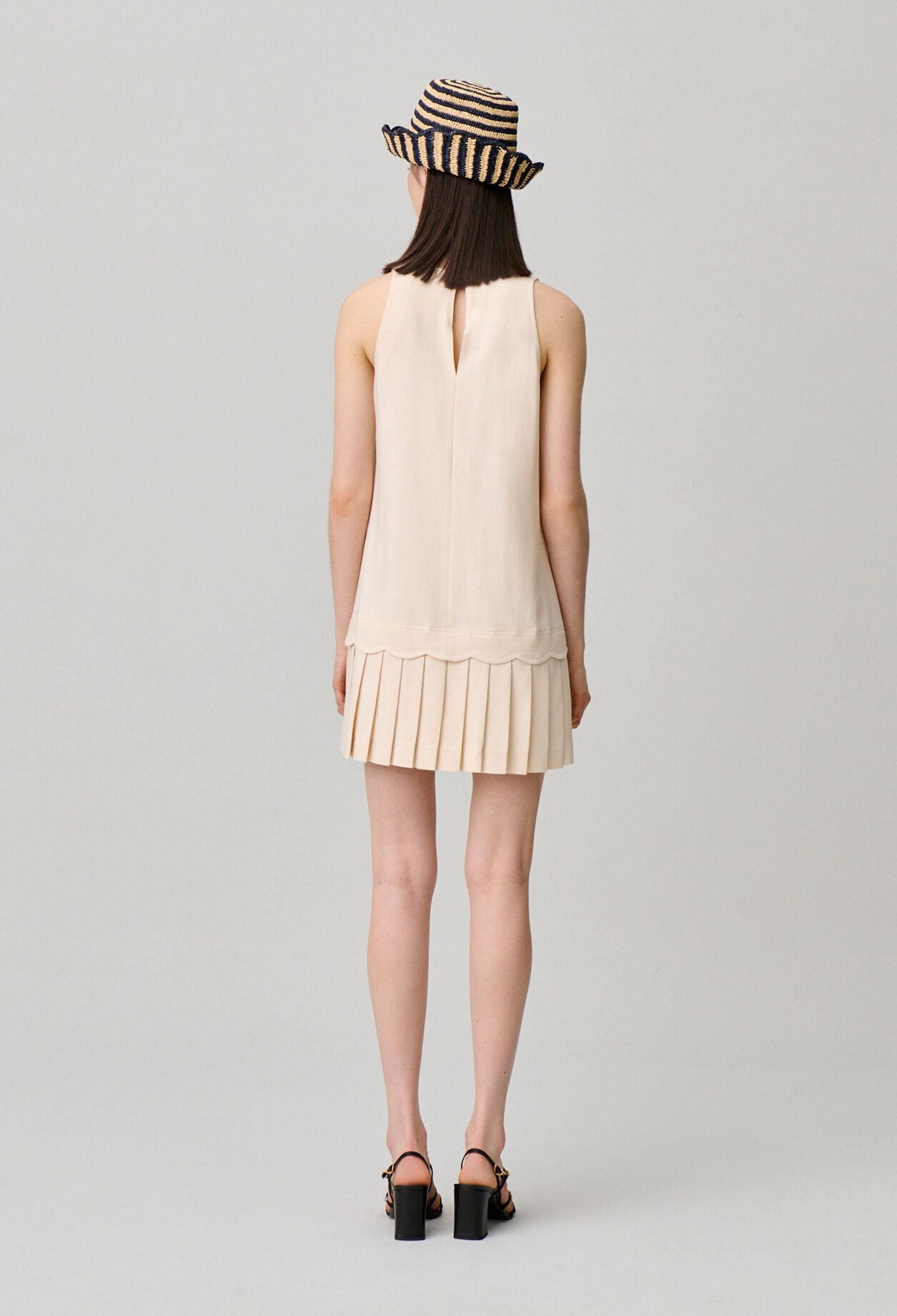 Short pleated dress