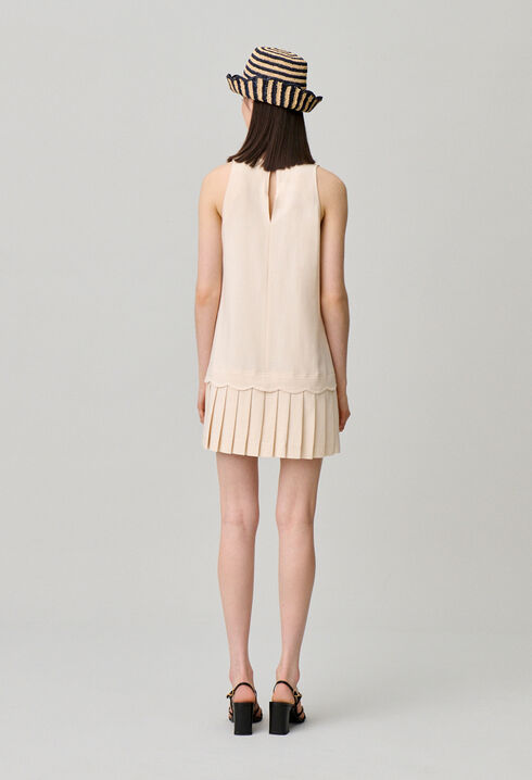 Short pleated dress