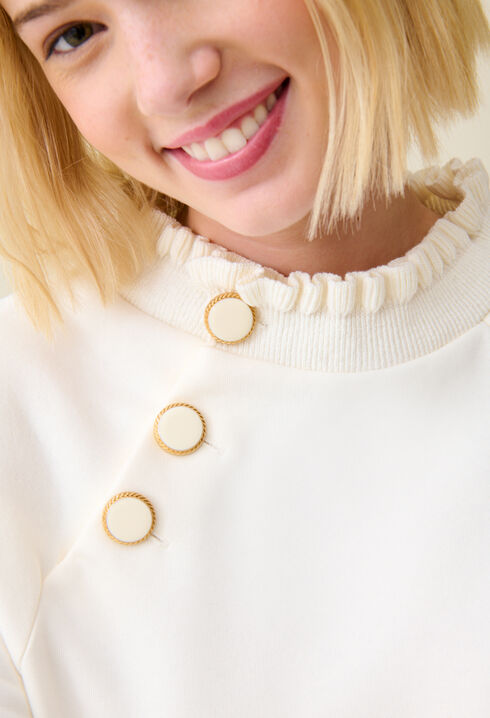 White jumper