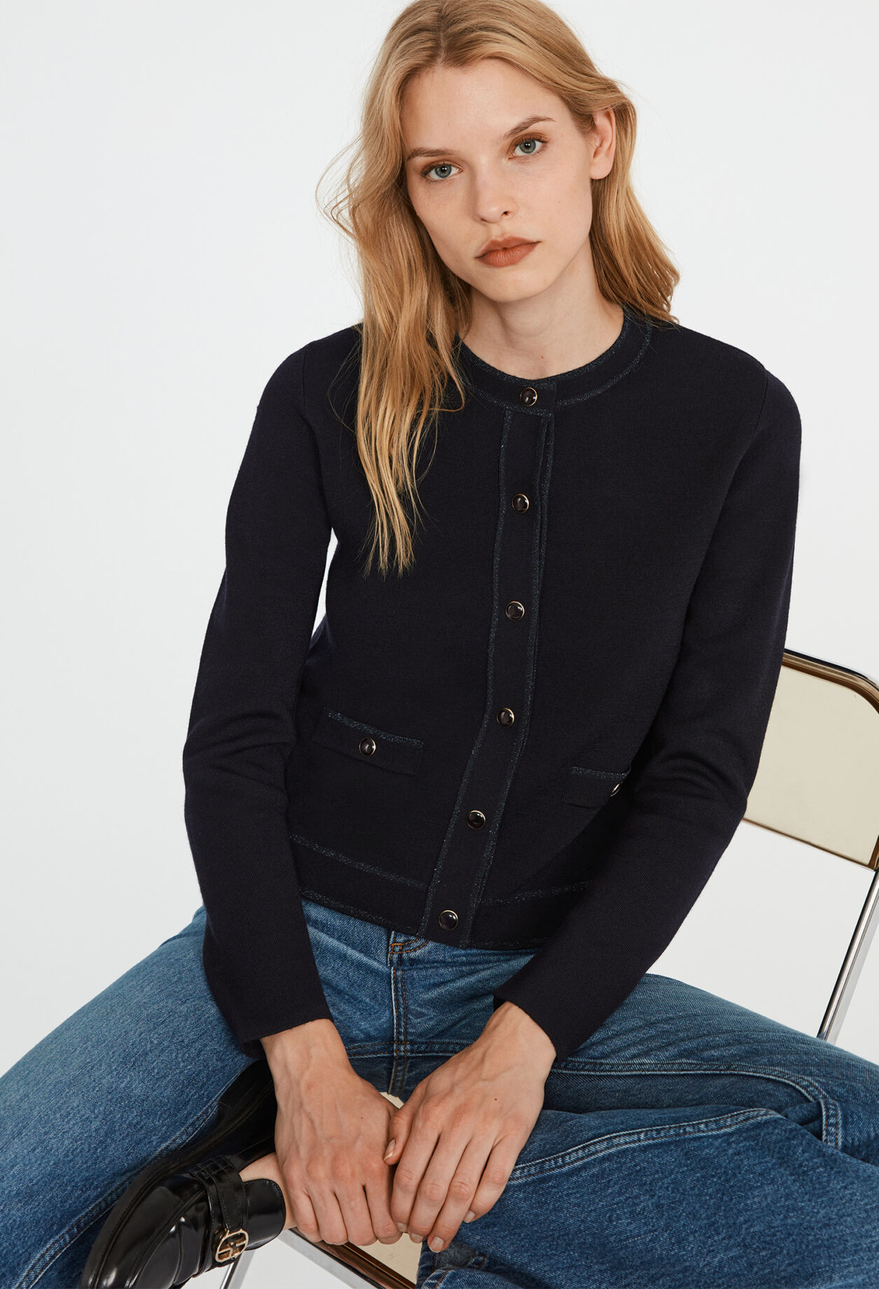 Buttoned cardigan