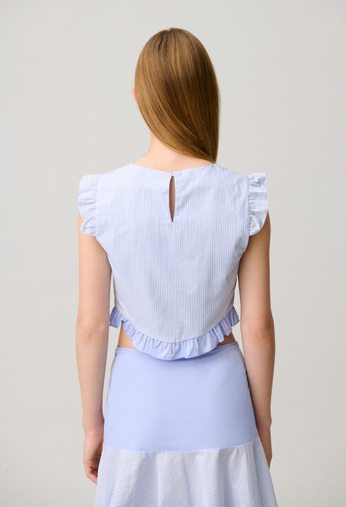 Printed ruffled top