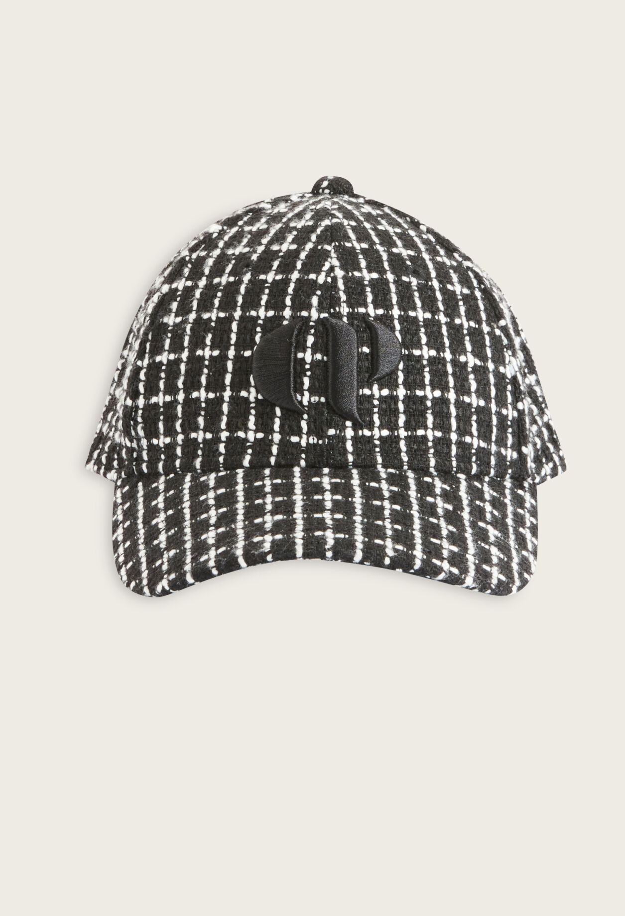 Black tweed cap