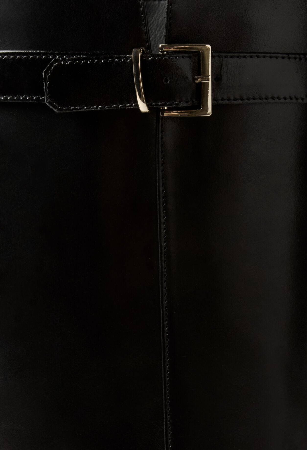 High smooth waxed leather boots