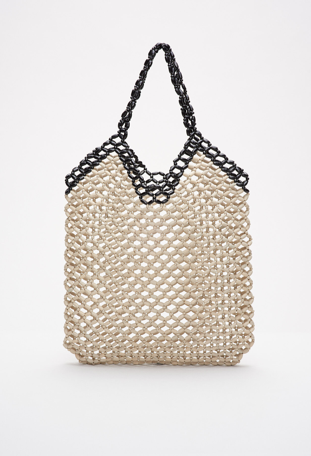 Bag with wooden beads