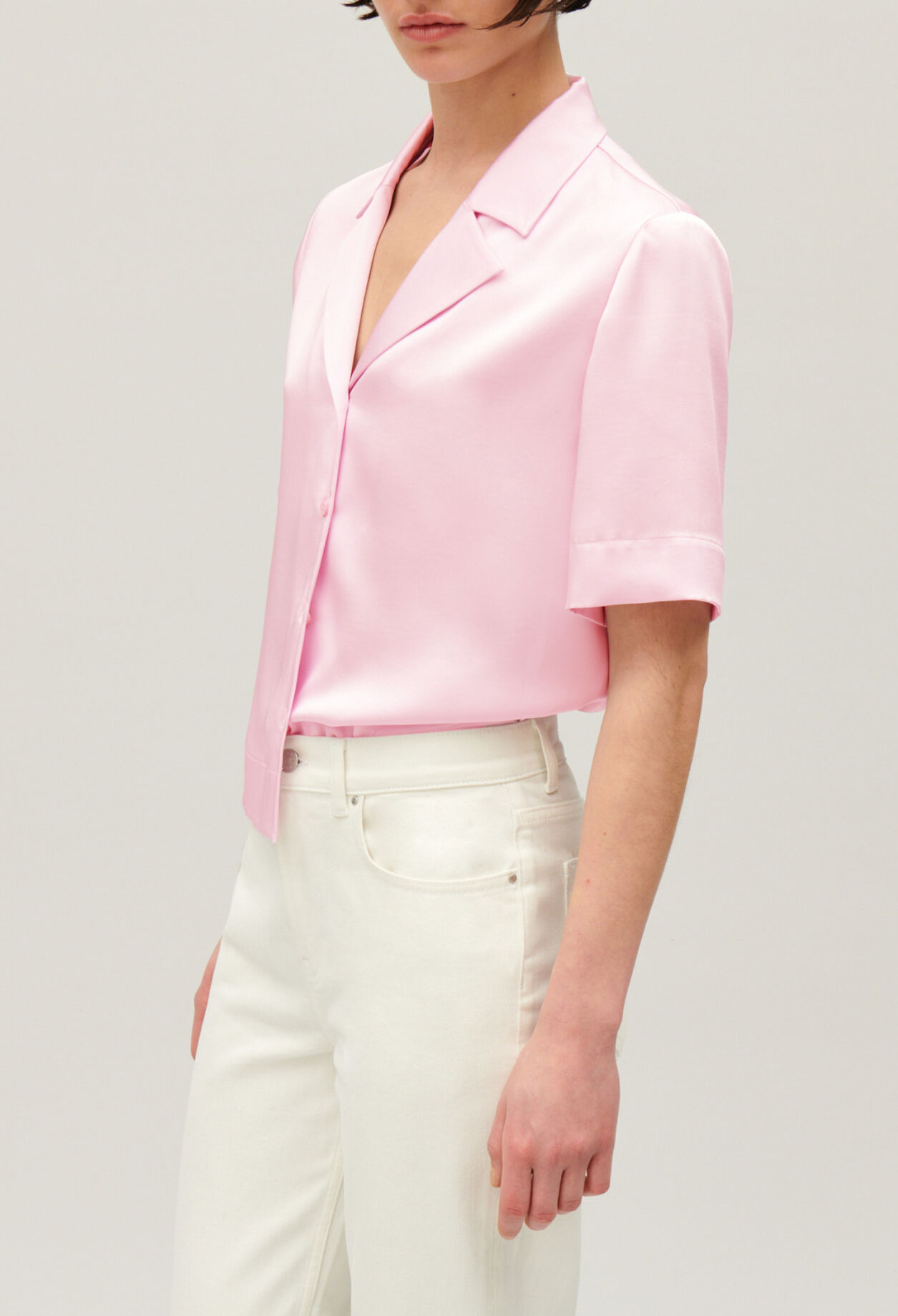 Floaty short-sleeved shirt