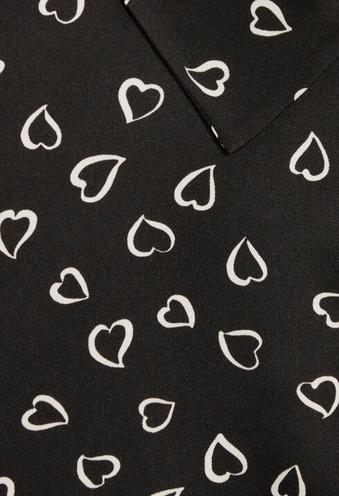 Floaty heart print shirt