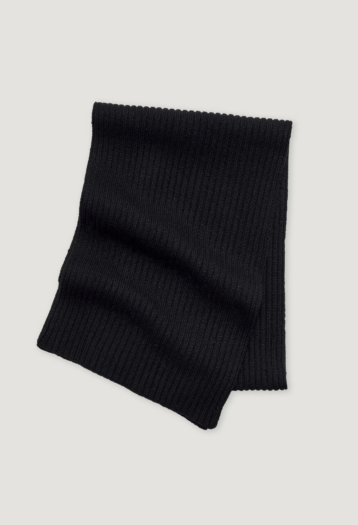 Long cashmere scarf