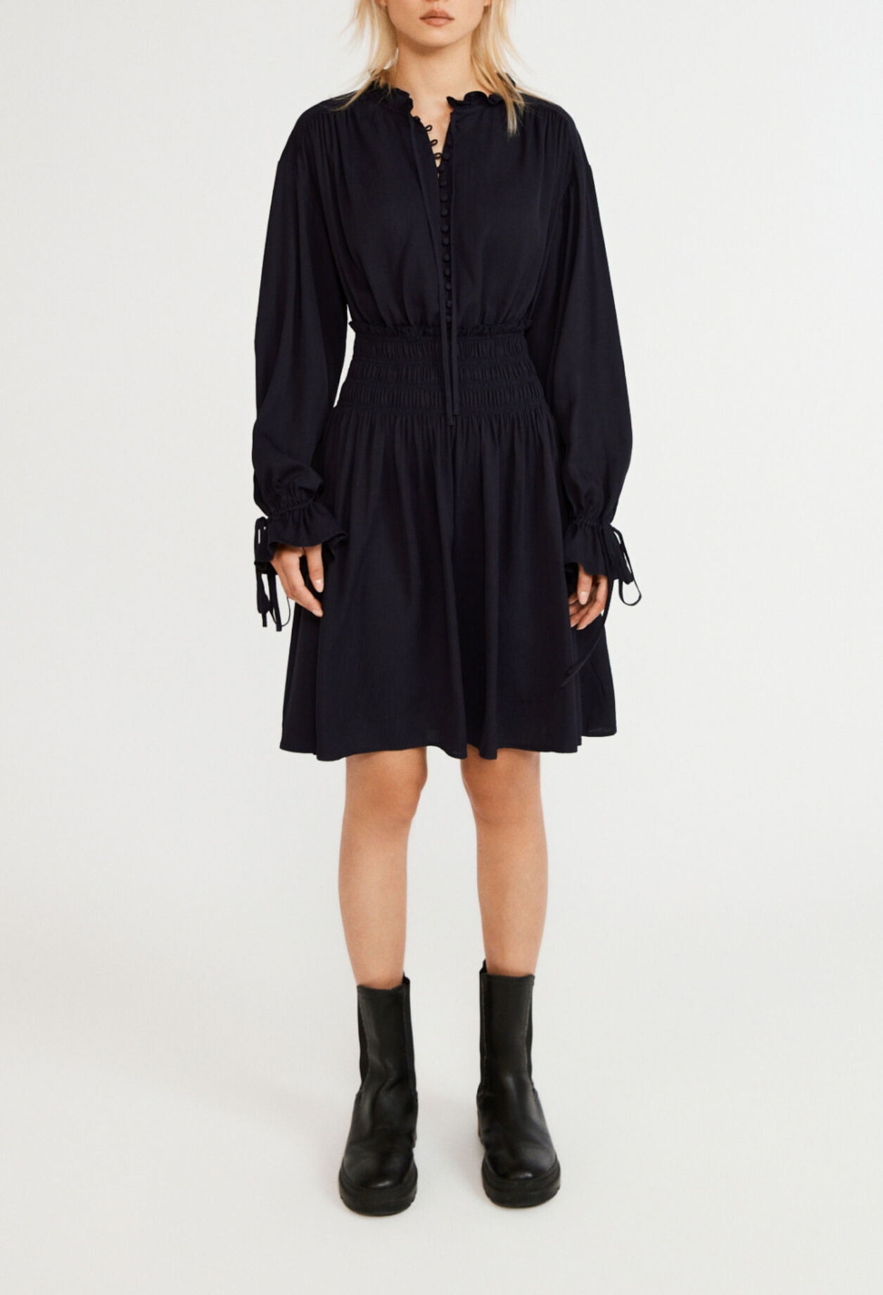Short dress