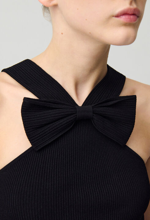 Fine knit bow top