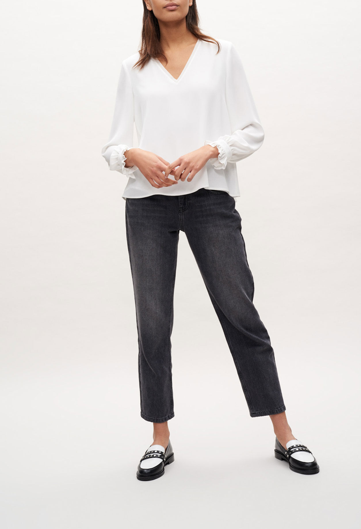Blouse with ruffles