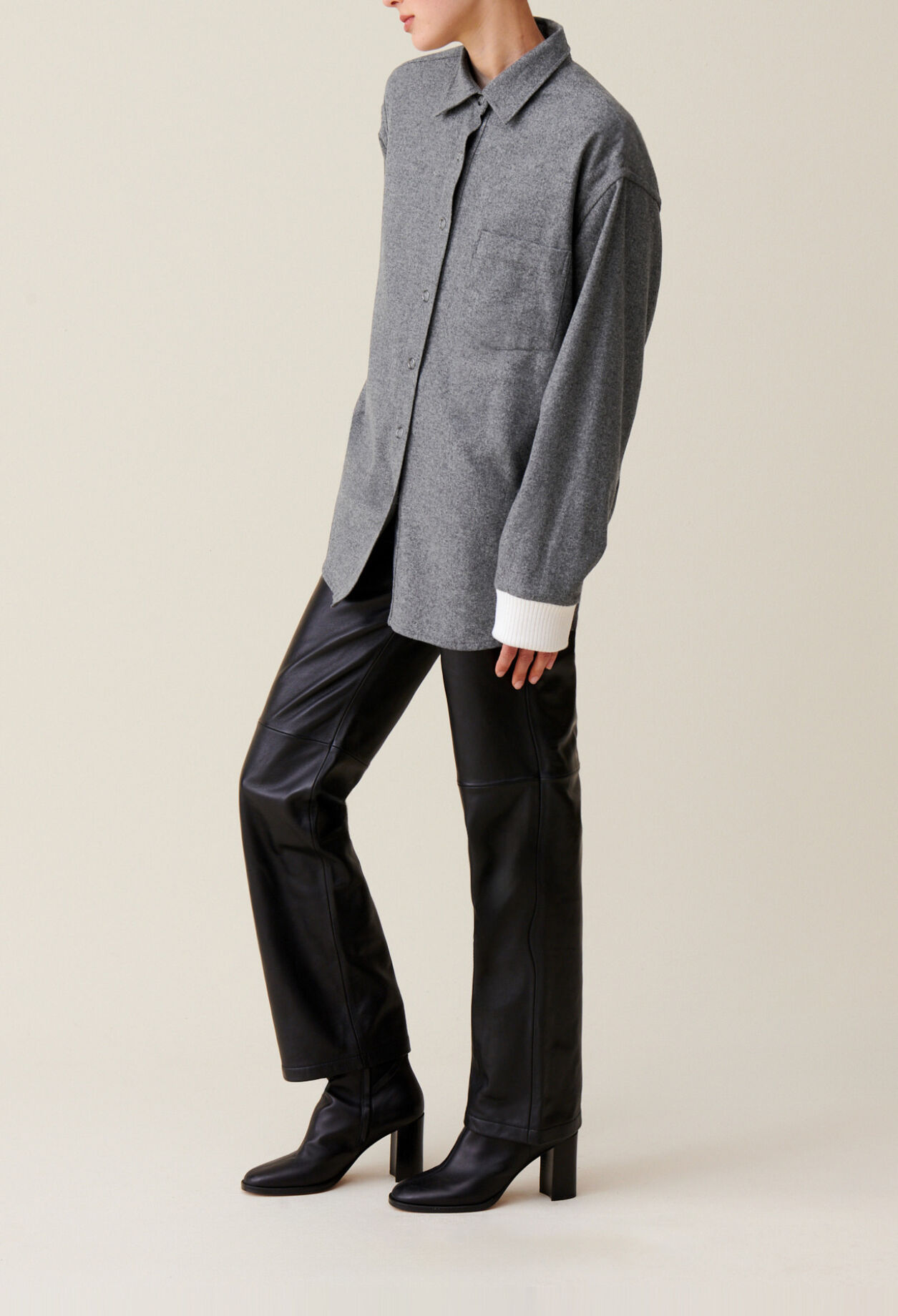Oversized grey shacket