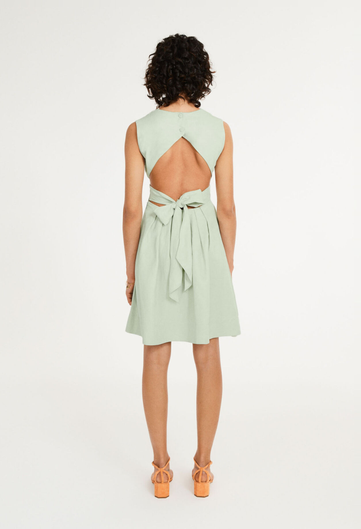 Short dress
