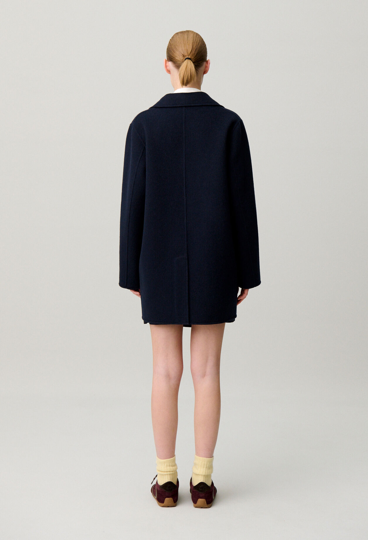 Tailored collar wool coat