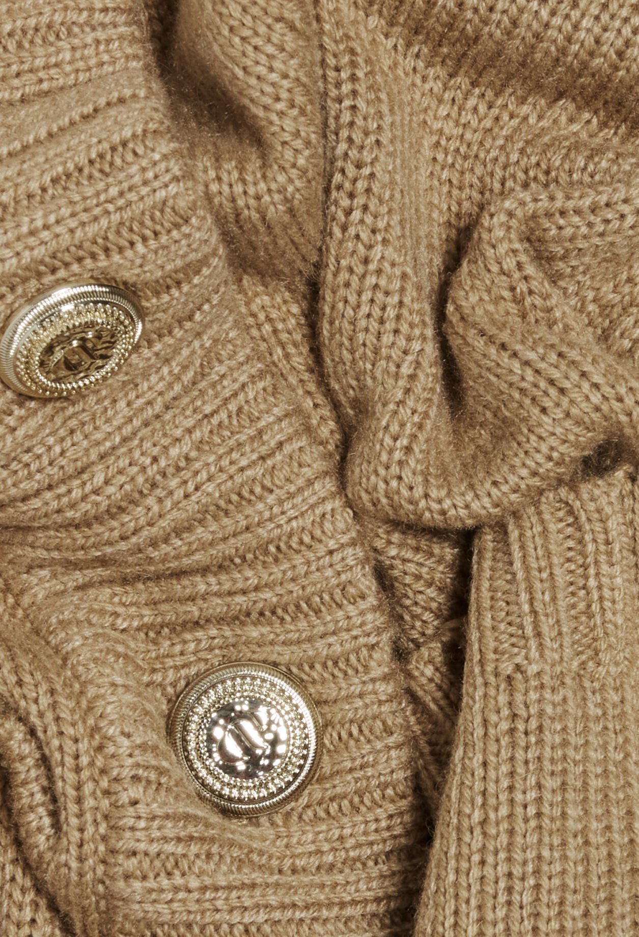 Cropped thick knit cardigan