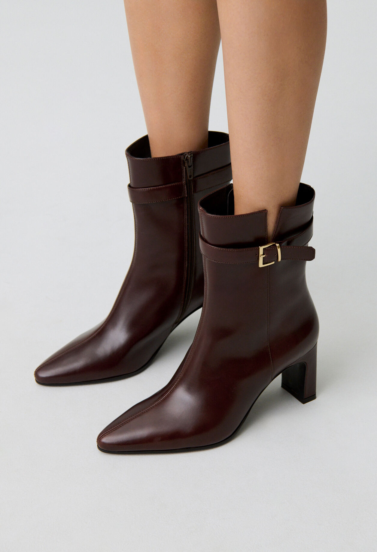 Bottines cuir à boucle