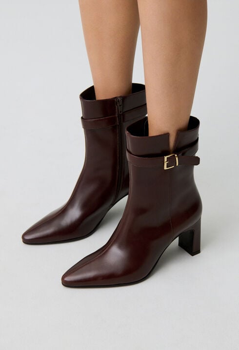 Bottines cuir à boucle