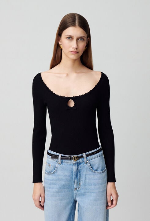 Long sleeve fine knit top