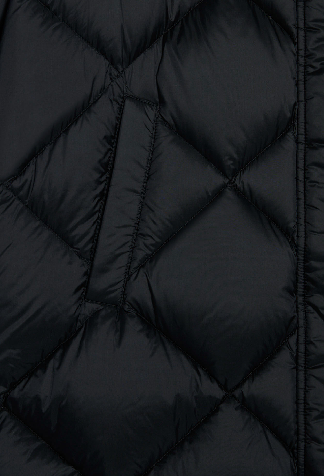 Long jacket made from recycled polyester