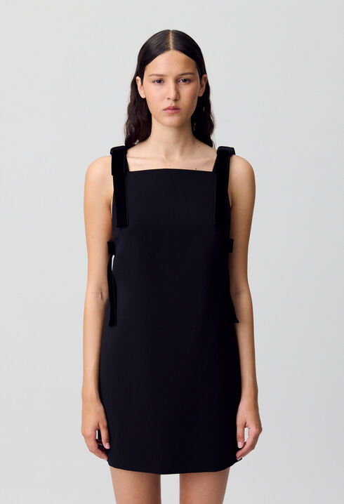 Short velvet dress