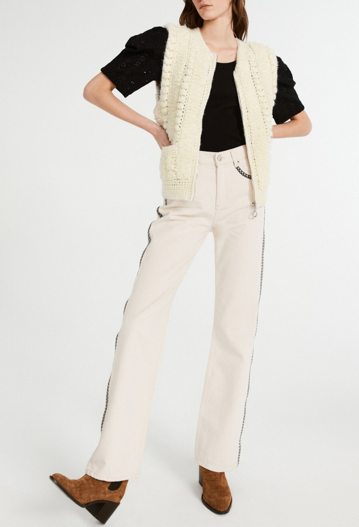 Sleeveless cardigan