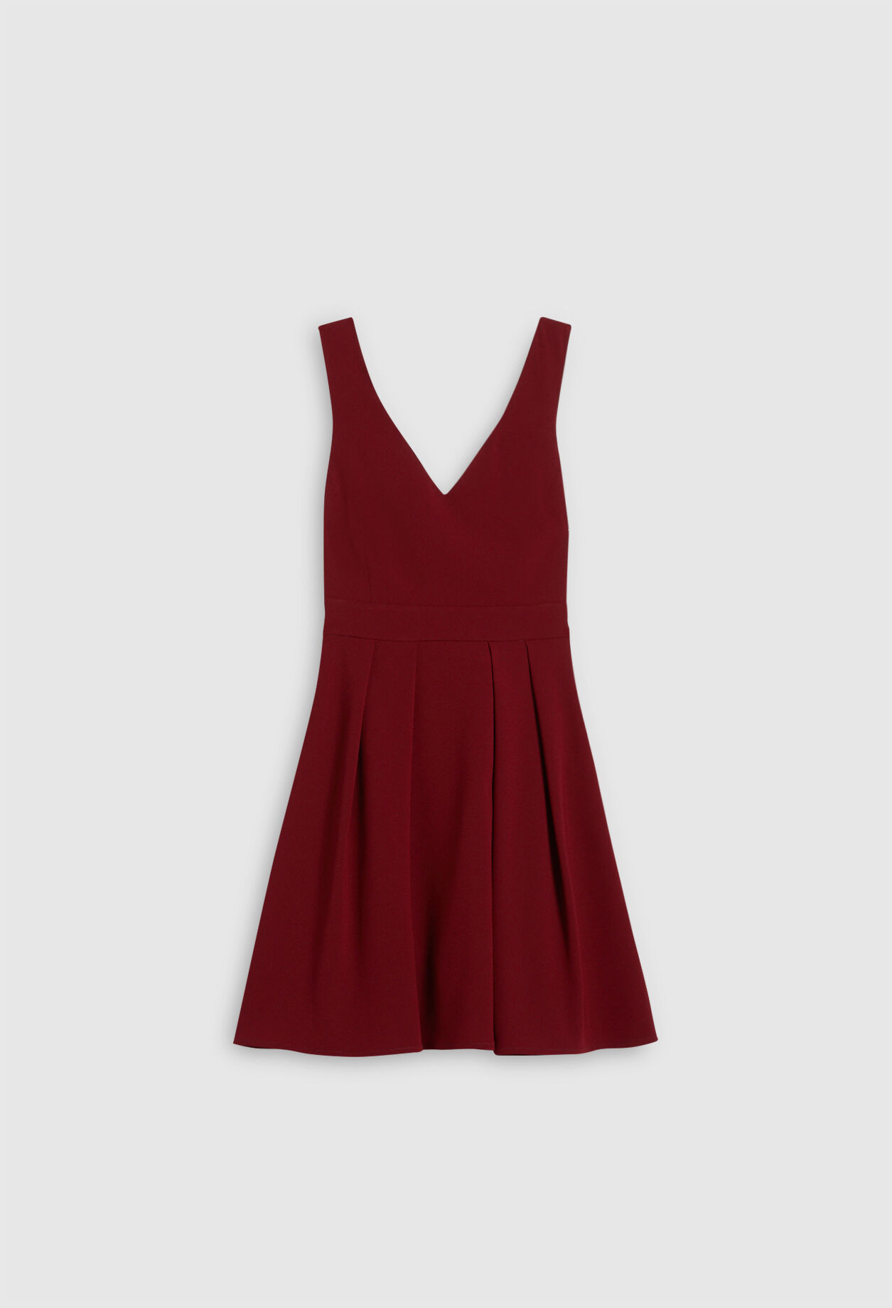 Short sleeveless dress